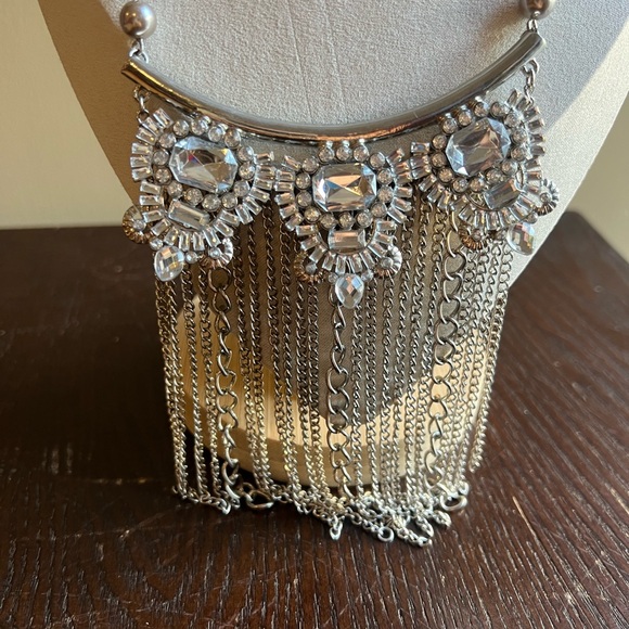 Glitzy Gorgeous Vintage Necklace - Picture 2 of 5